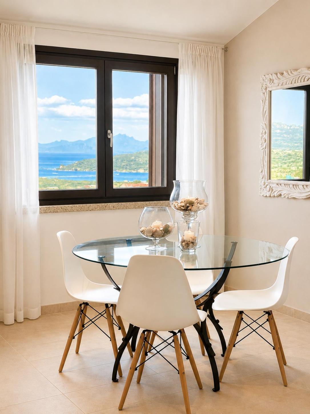 One-Bedroom Apartment Sea View Split Level